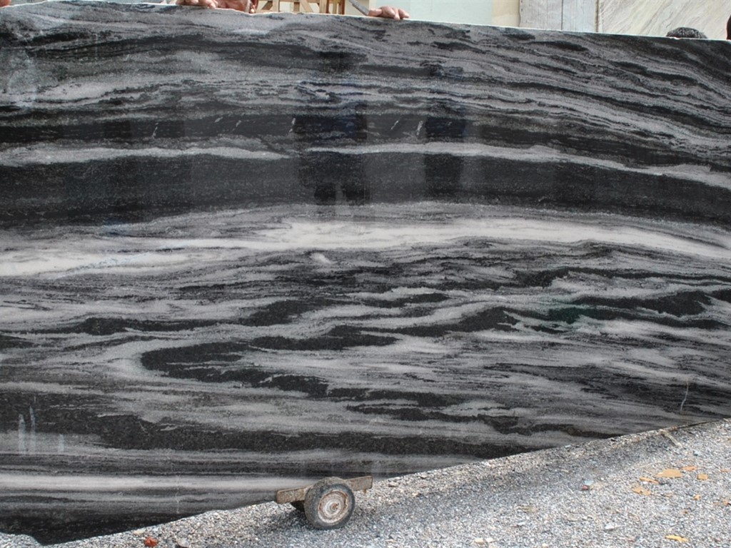 Mercury Black 909 - 270 x 130 x 51 slabs (2)